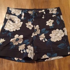 Floral American Eagle Midi Shorts